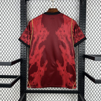 Maillot Seleção – Édition Rouge Feu | Été 2026